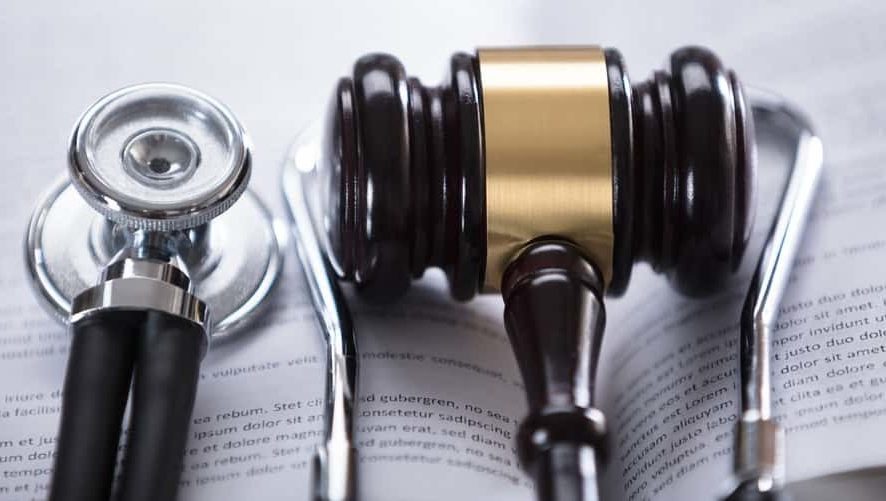 Hiring the Right Medical Malpractice Lawyer Online