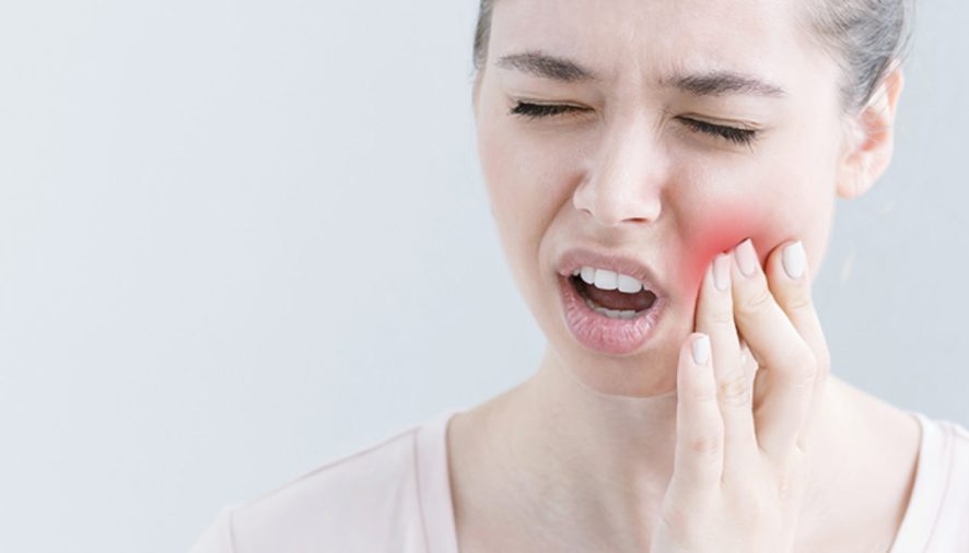 What Is Considered A Dental Emergency?- Quickly Rushing to the Clinic 