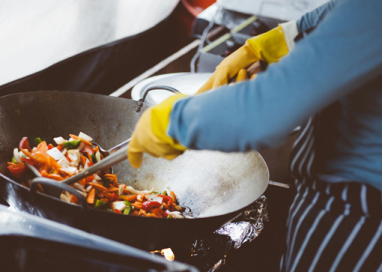 How a Personal Chef Service Can Transform Your Mealtime Experience